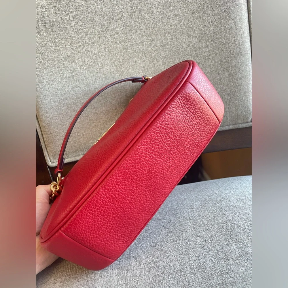 ‼️last one‼️NWT!COACH TERI SHOULDER BAG(COACH CV934)GOLD/BOLD RED Holiday gift - Picture 6 of 16